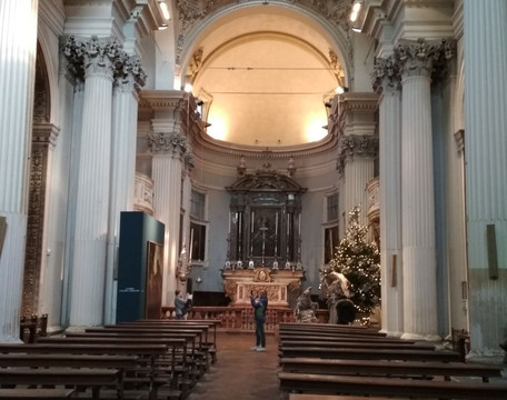 Chiesa Del Voto-摩德纳必去景点