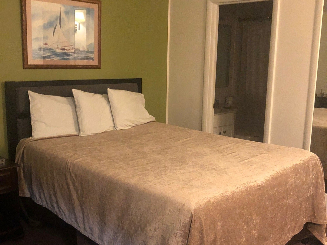 Rodeway Inn Waterford - New London主图