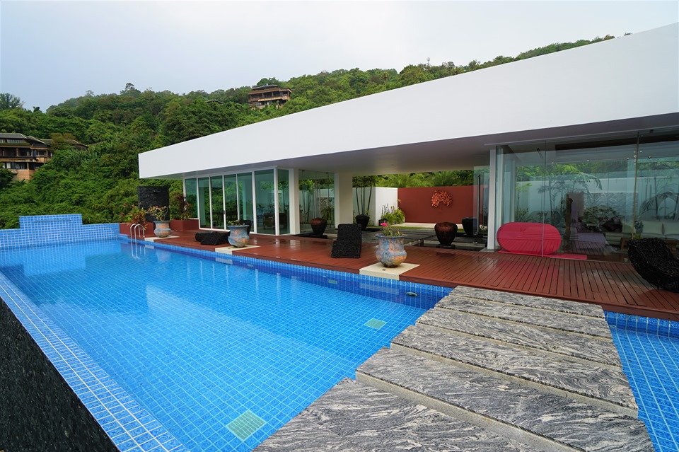 Eagles Nest Luxury Villa-泳池
