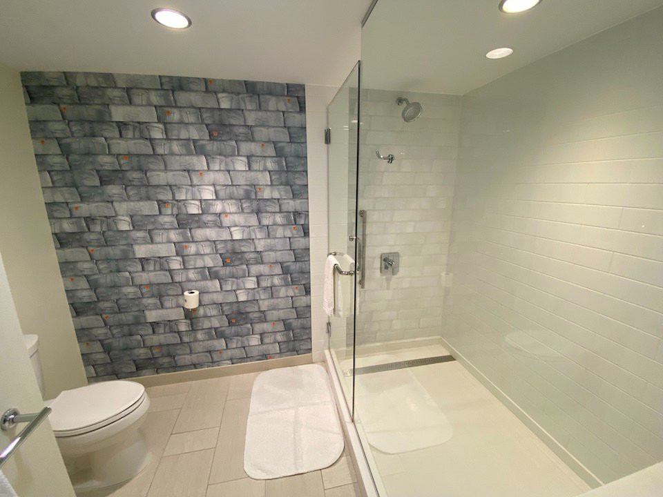 埃德蒙顿机场万丽酒店主图