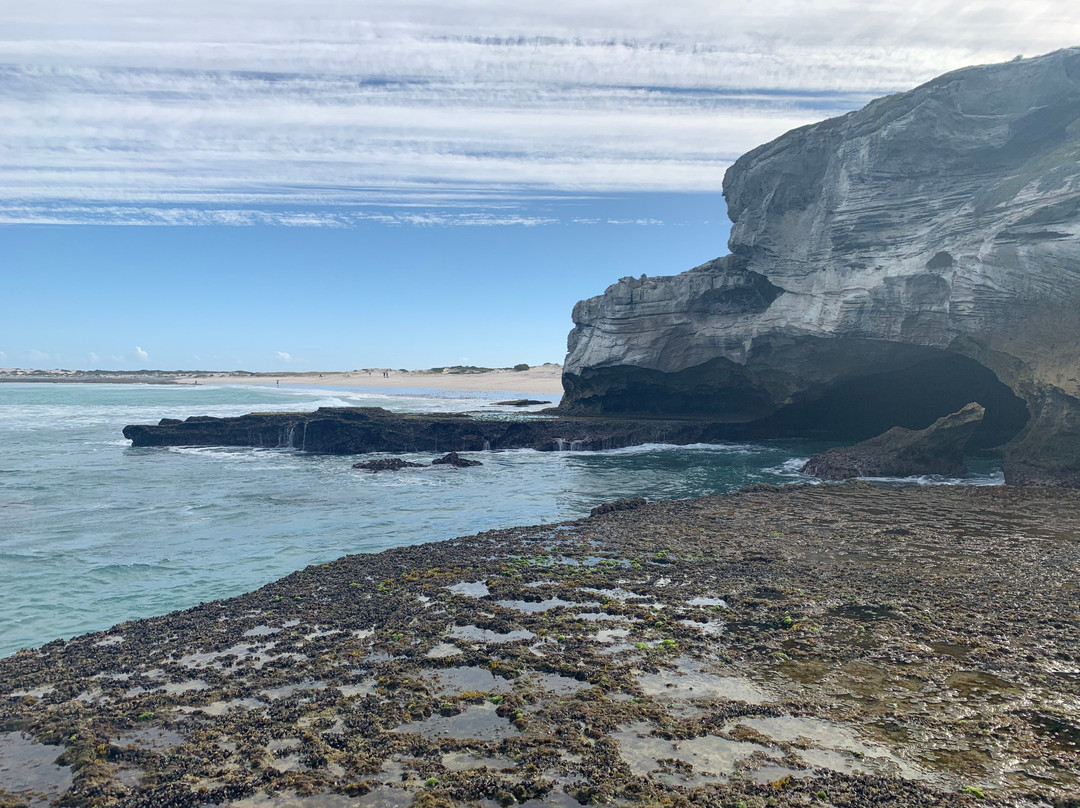 Waenhuiskrans Caves-Arniston必去景点