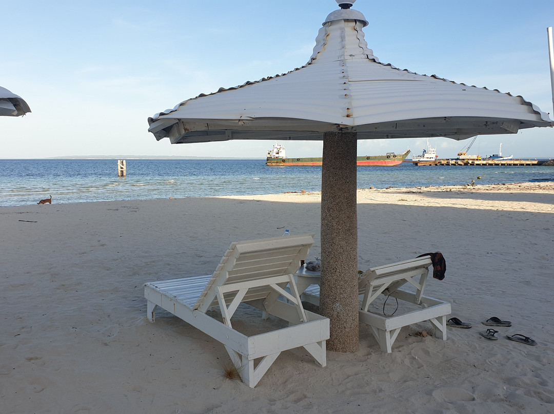 菲海滩俱乐部站酒店 主图