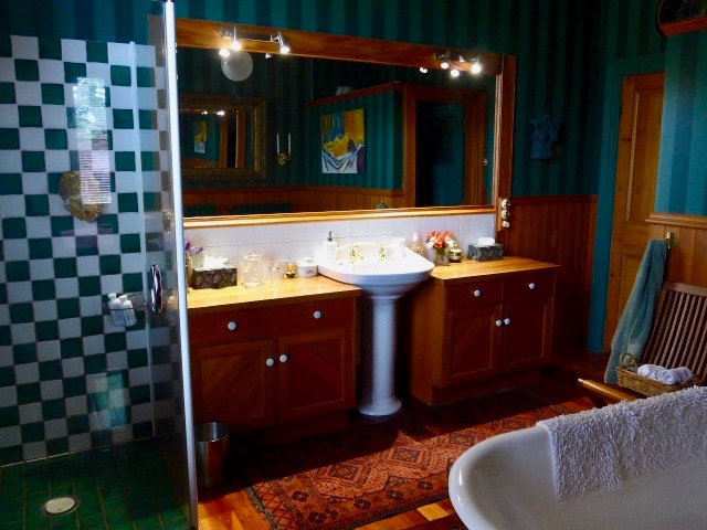 Villa Rouge Bed and Breakfast-浴室