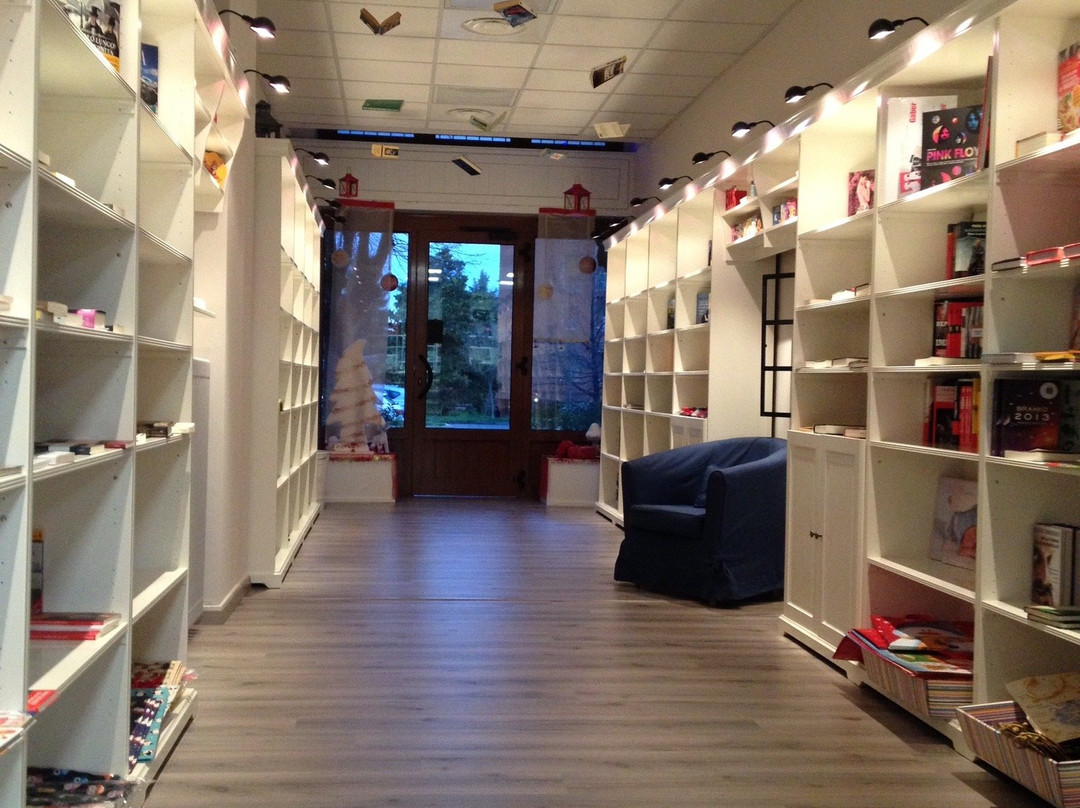 Libreria Ghirigoro景点图片