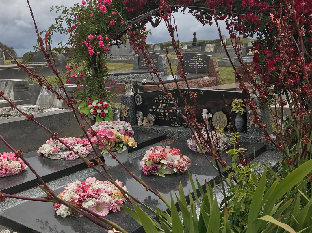 Foster Cemetery-福斯特必去景点