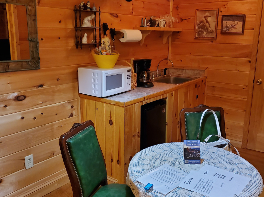 Misty Mountain Ranch主图