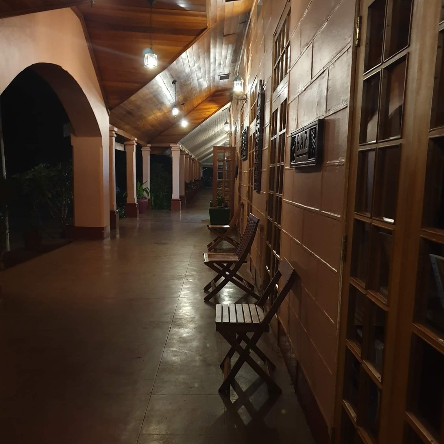 Masindi Hotel-portrait