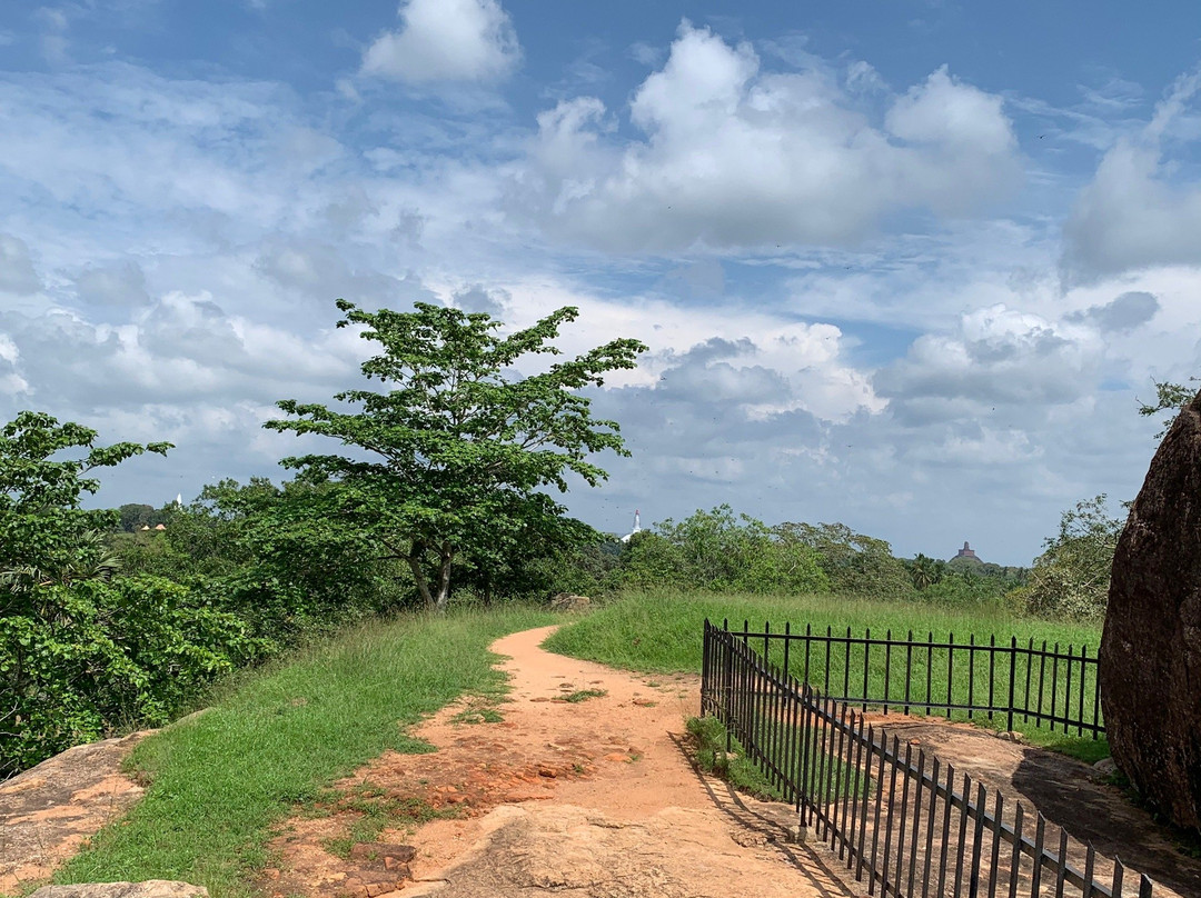 Vessagiri-阿努拉德普勒圣城必去景点