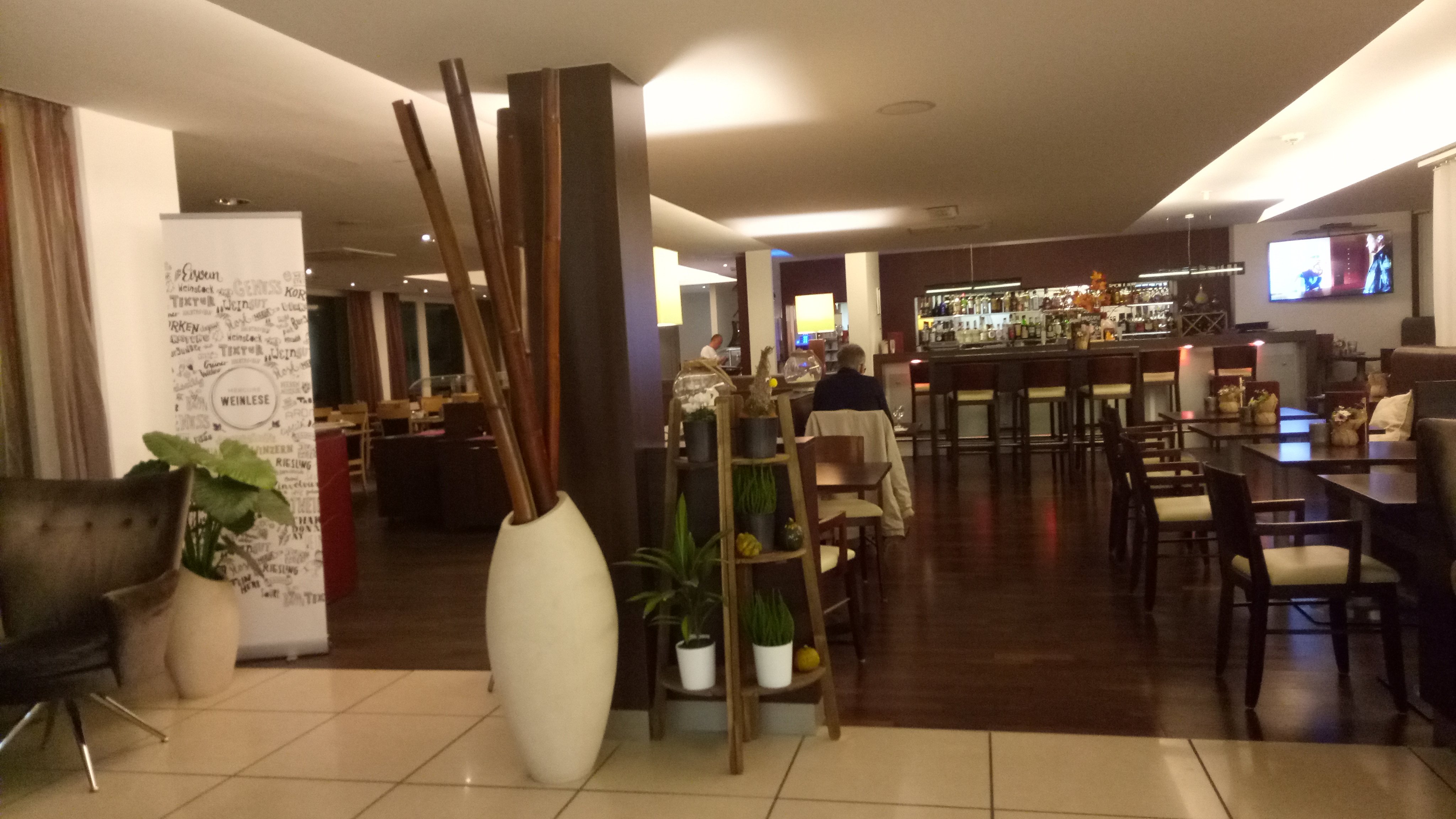 科尔玛诺富特酒店-餐饮