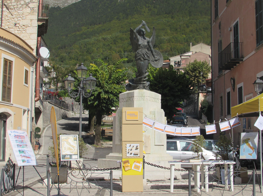 Monumento ai caduti in guerra景点图片