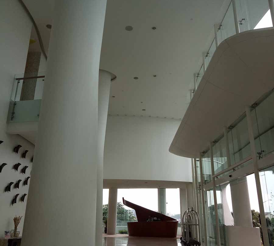 万隆森萨酒店主图