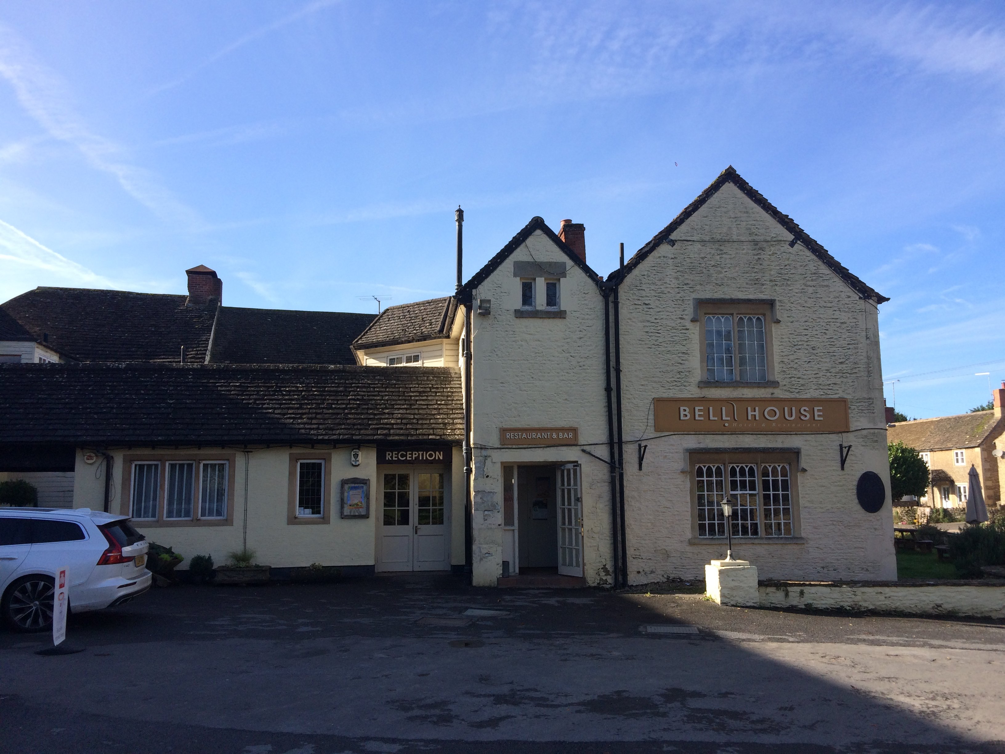 Bell House Hotel-浴室