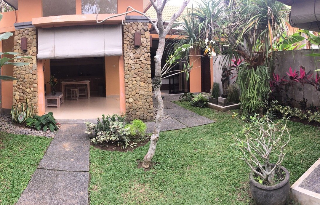 Batuan Villa