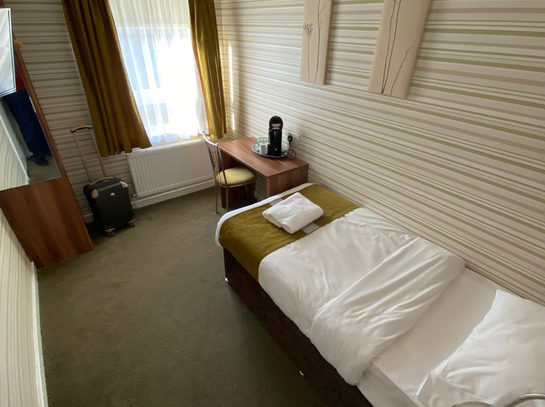 Helix Hotel主图