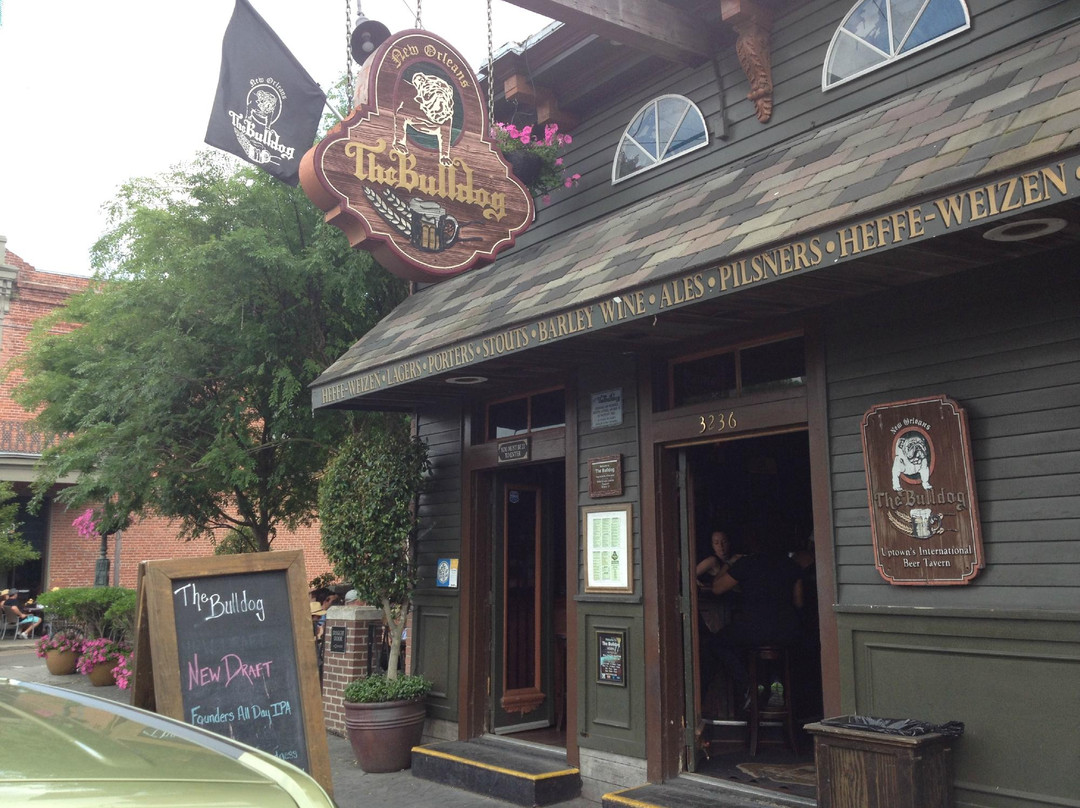 The Bulldog, Uptown-新奥尔良必去景点