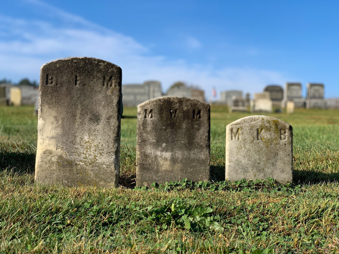 Millersville Mennonite Cemetery景点图片