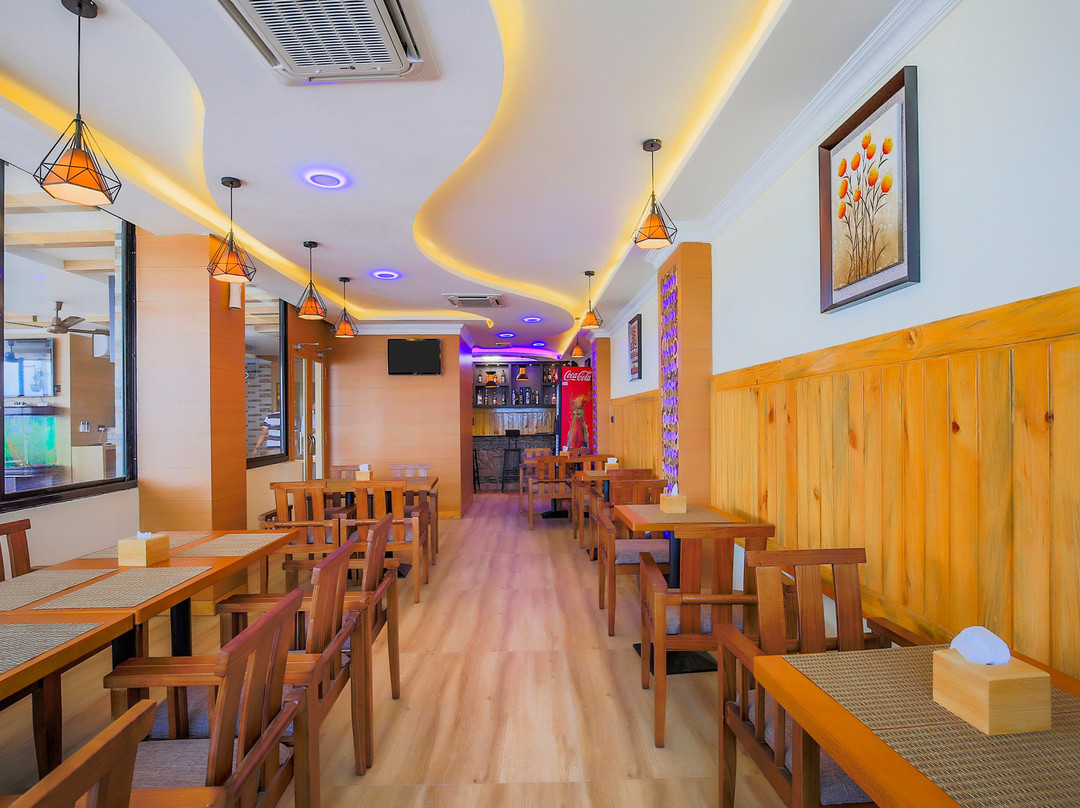 Capital O 435 Hotel Intourist Palace主图