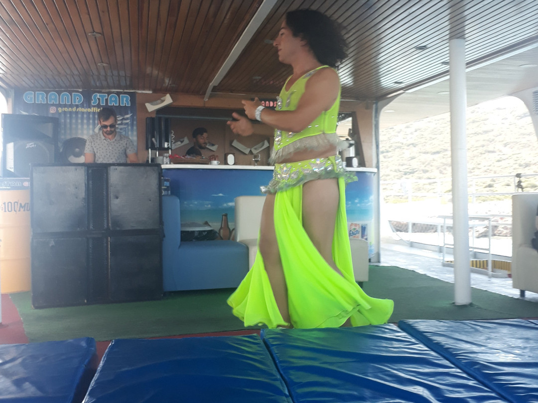 Grand Star's-切什梅必去景点