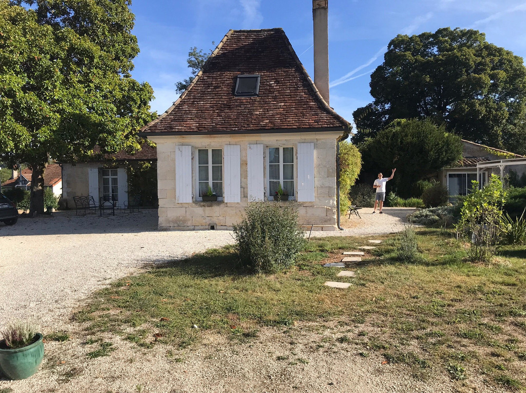 Ostal de Pombonne主图