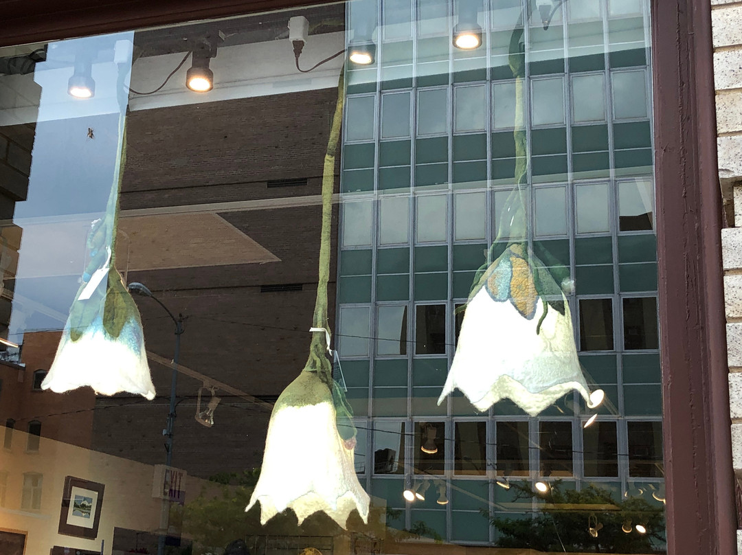 4 Ravens Gallery-米苏拉必去景点