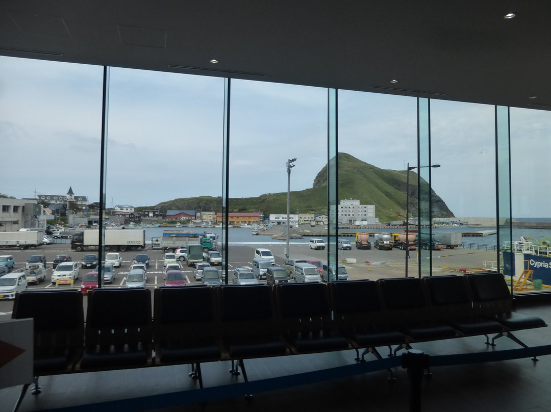 Oshidomari Ferry Terminal-利尻富士町必去景点