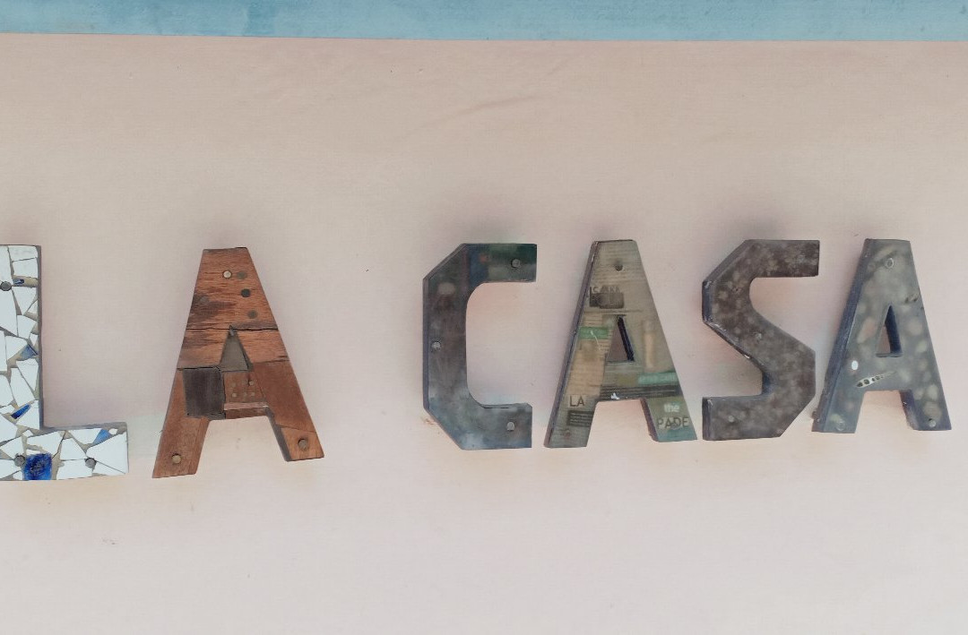 拉卡萨客栈主图