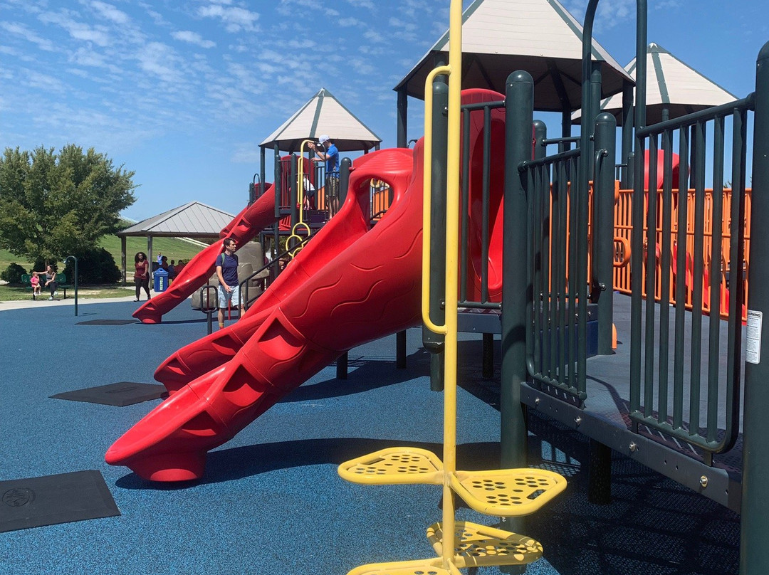 Mount Trashmore Park-弗吉尼亚海滩必去景点