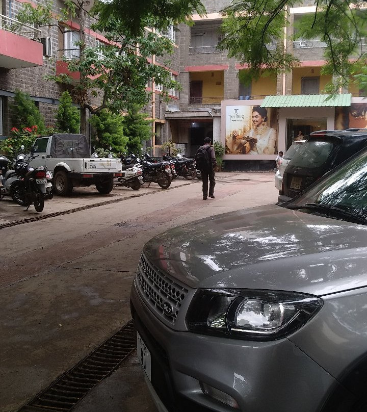 Rajathadri Hotel主图