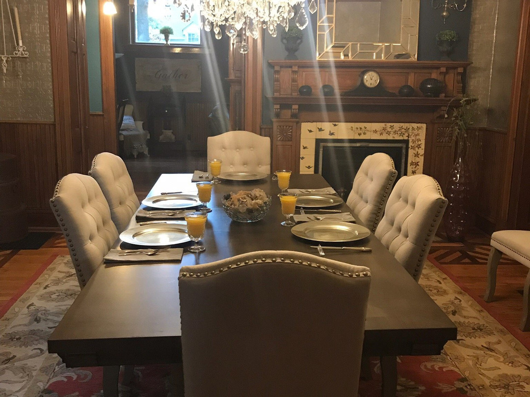 Evans' Holly Grove Inn Bed and Breakfast主图