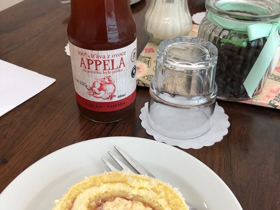 Kafe Laky主图