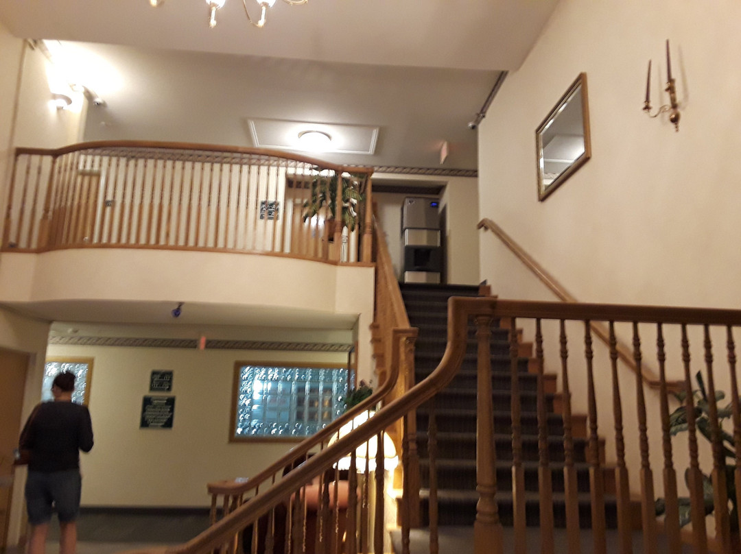 FairBridge Inn & Suites Miles City主图