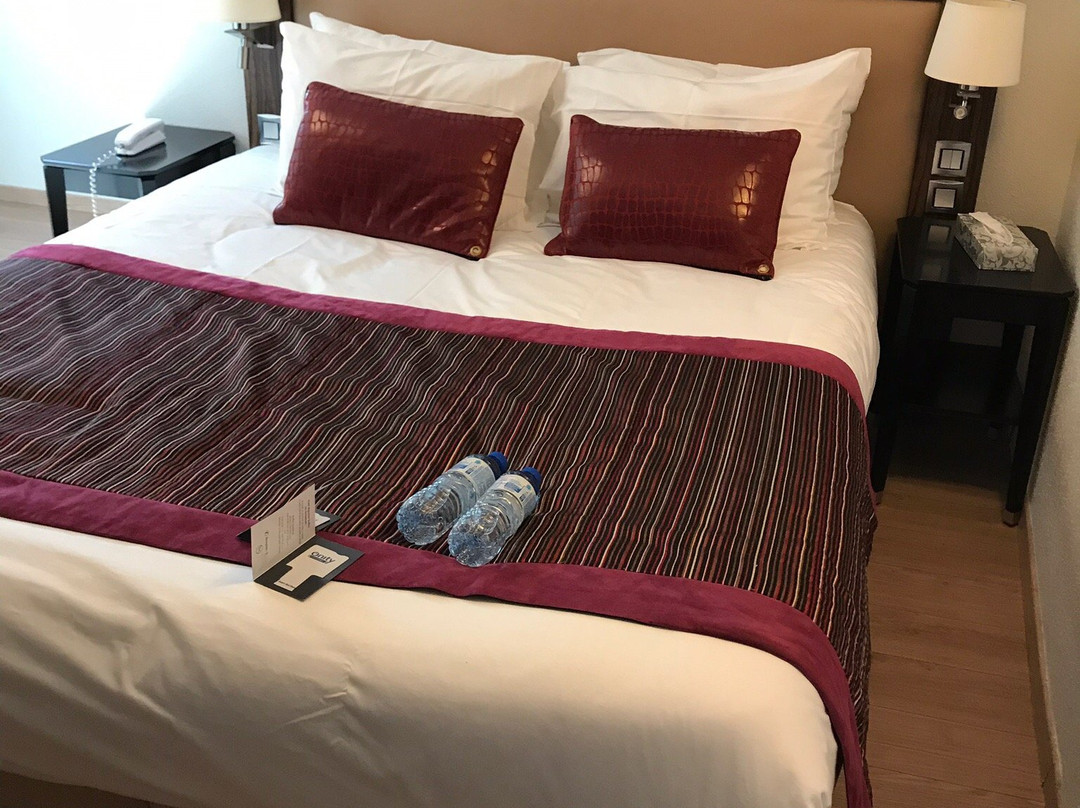 基里亚德贝尔佛酒店主图