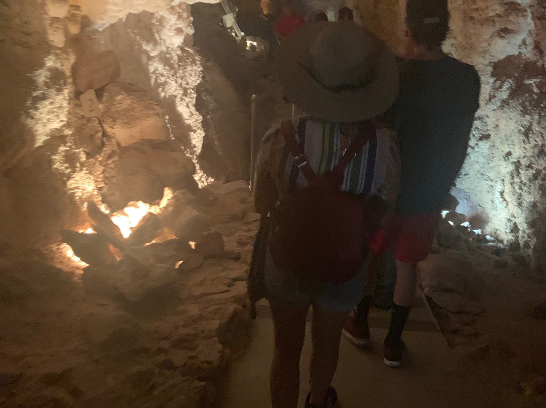 Grand Canyon Caverns Tours-皮奇斯普林斯必去景点