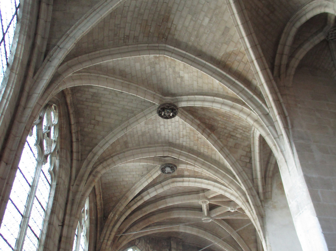 Eglise St Jacques-贡比涅必去景点