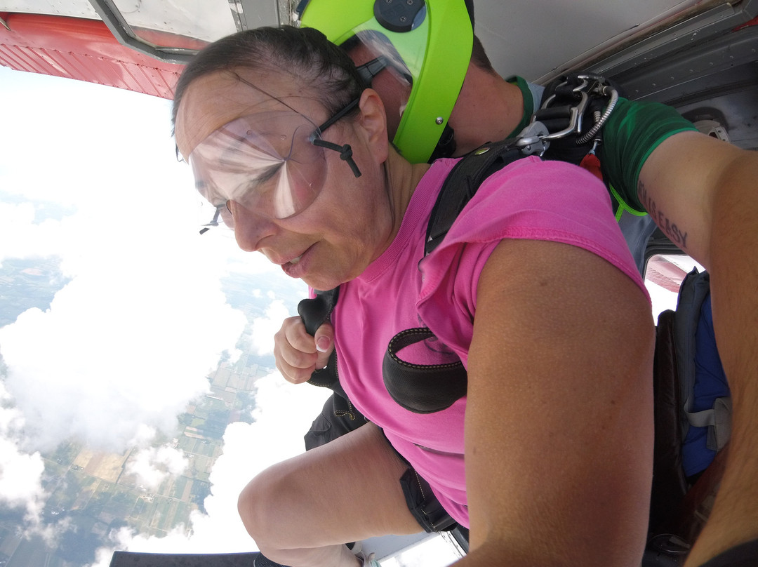 Skydive Finger Lakes景点图片
