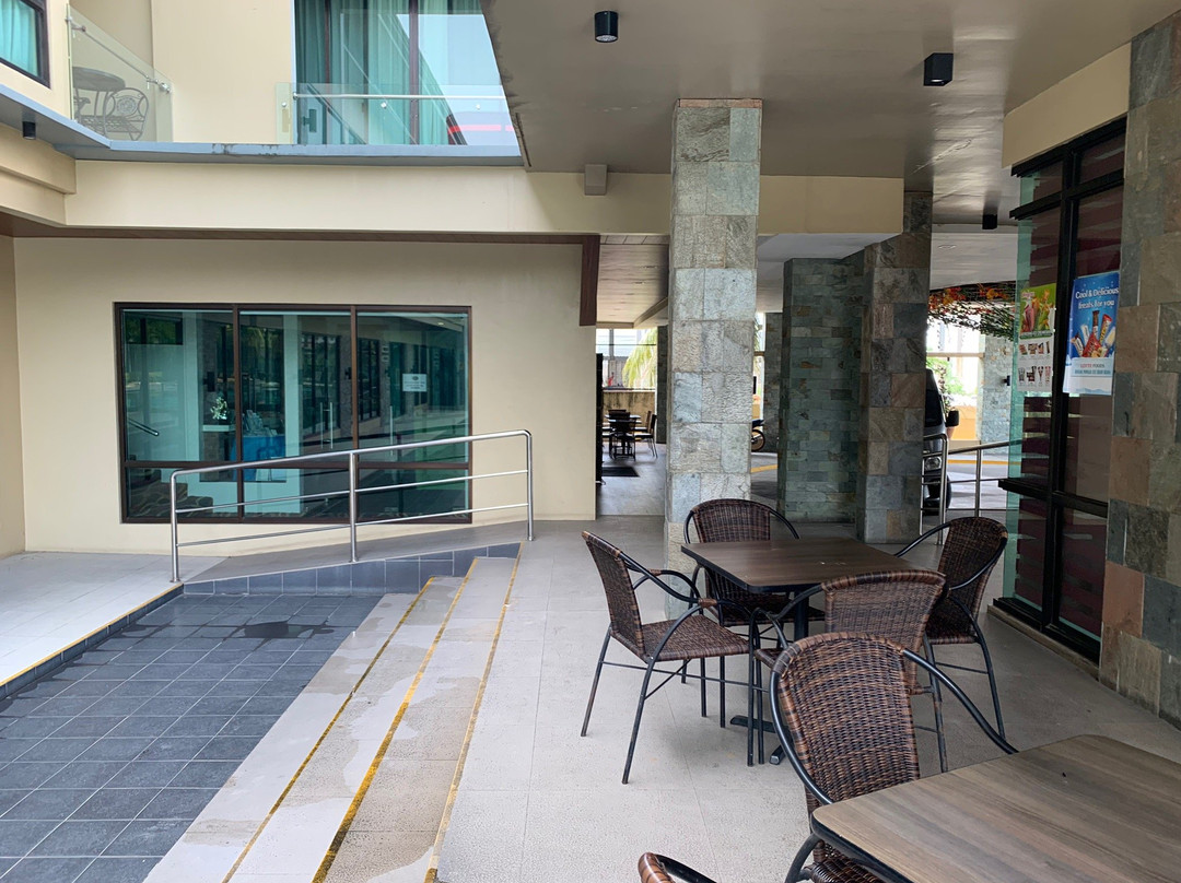 Pan Hotel and Resort主图