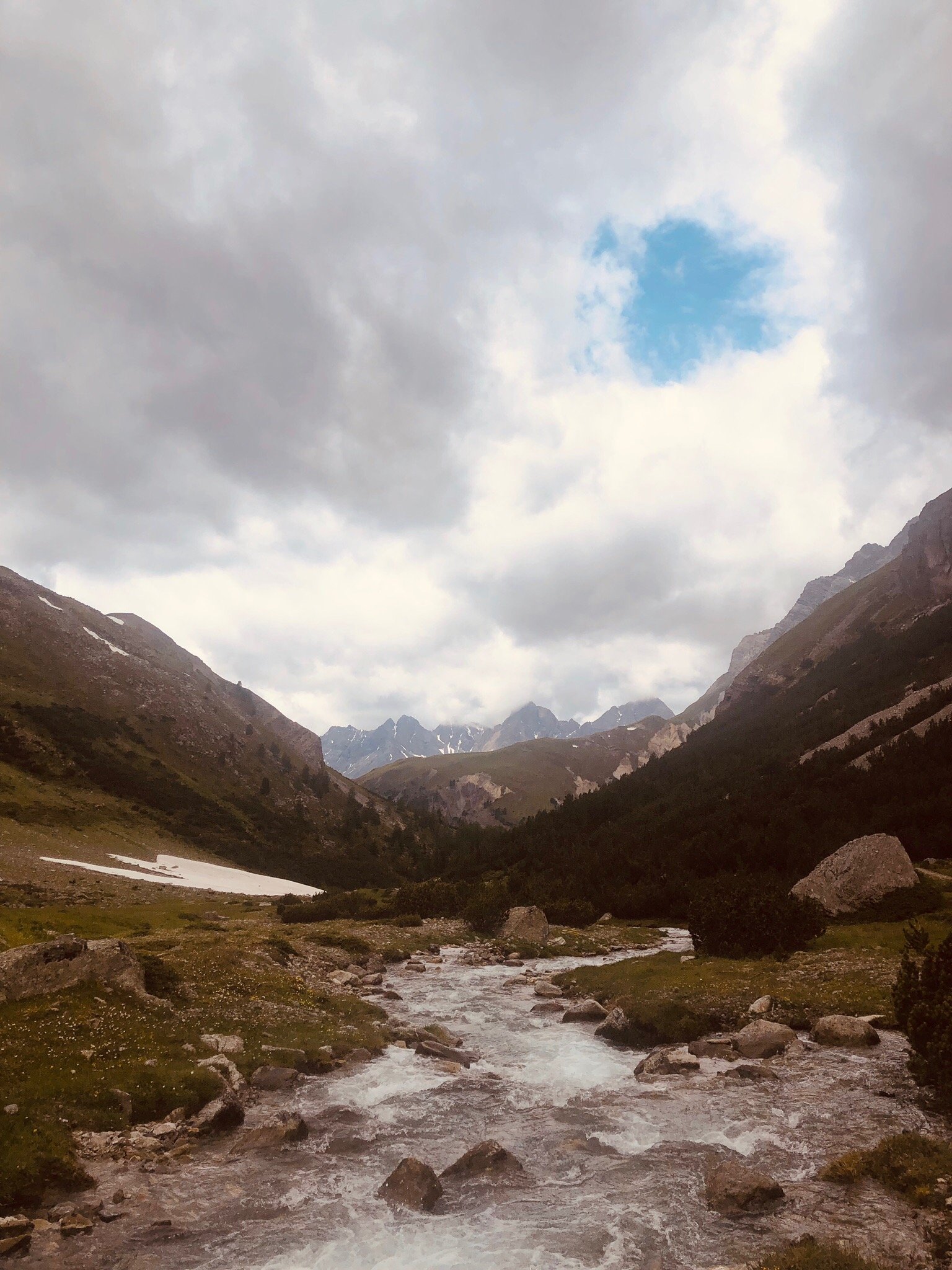 Landgasthof Crusch Alba ed Alvetern-官方