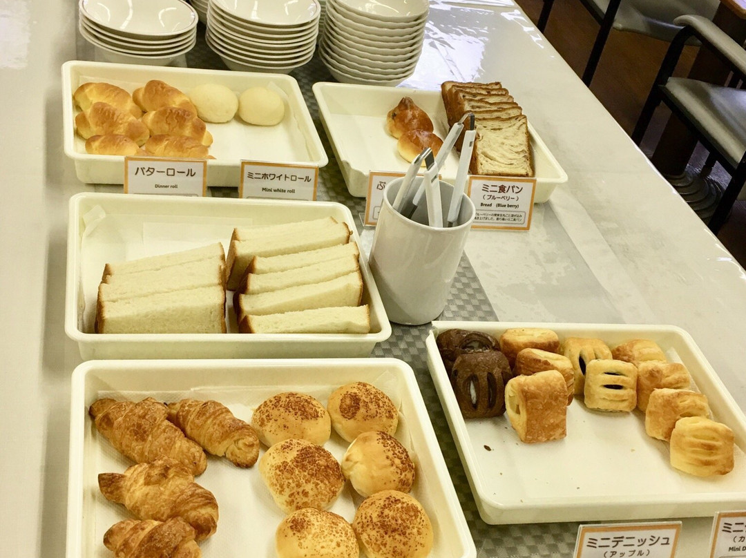 大津濑田微笑饭店主图
