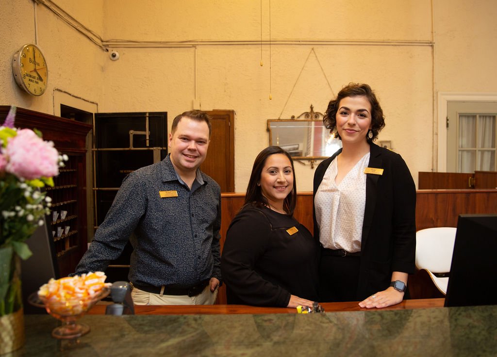 红衣主教酒店-官方