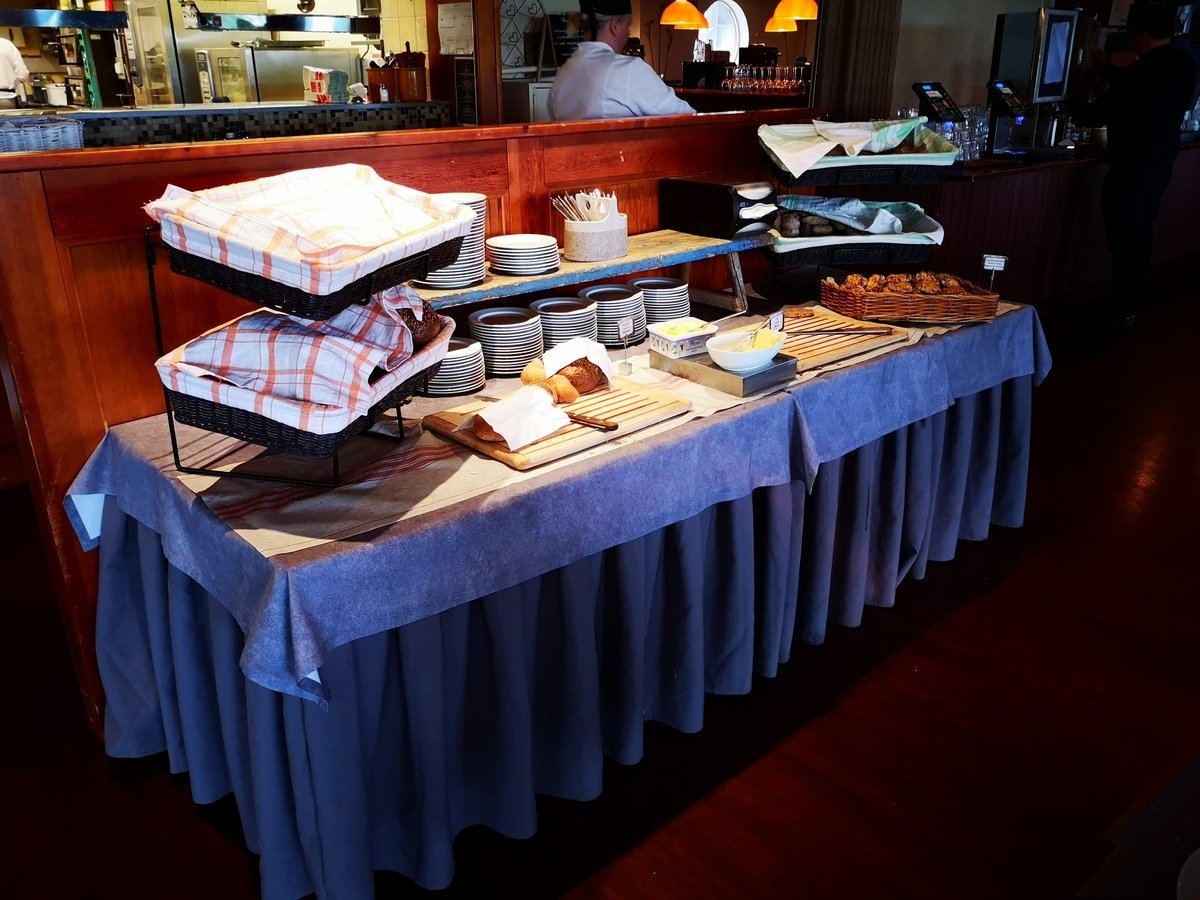 Sport & Spa Hotel Vesileppis-餐饮