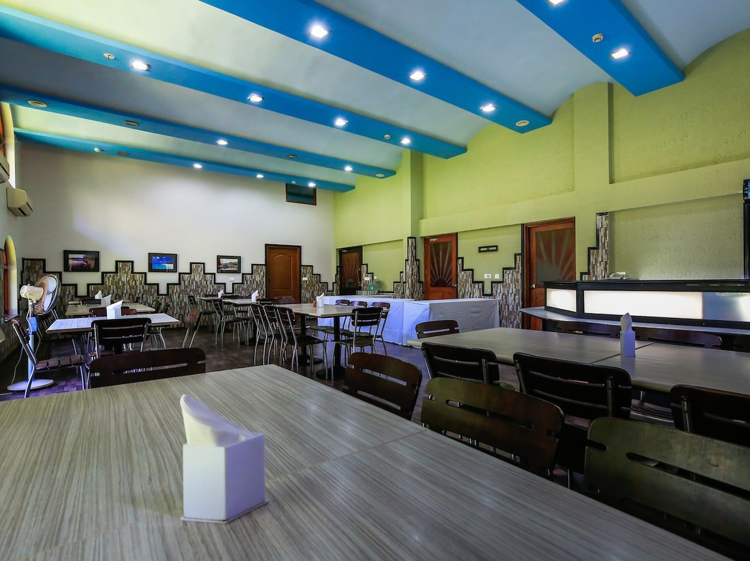 The Pentacon A Resort主图