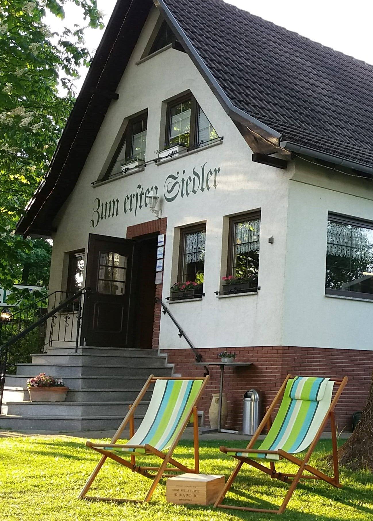 Landhotel Zum Ersten Siedler-portrait