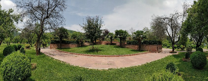 Badamwari Garden景点图片