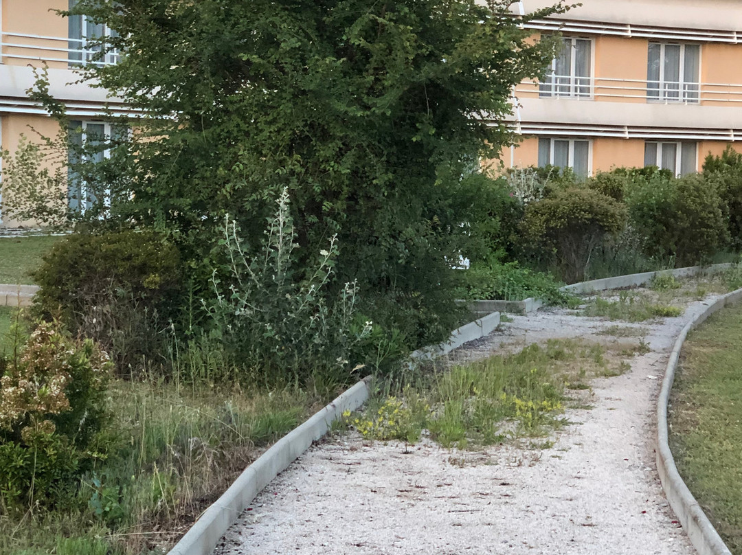 Hotel Aix Sainte Victoire主图