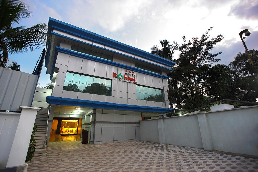 Rohini International Vithura-官方