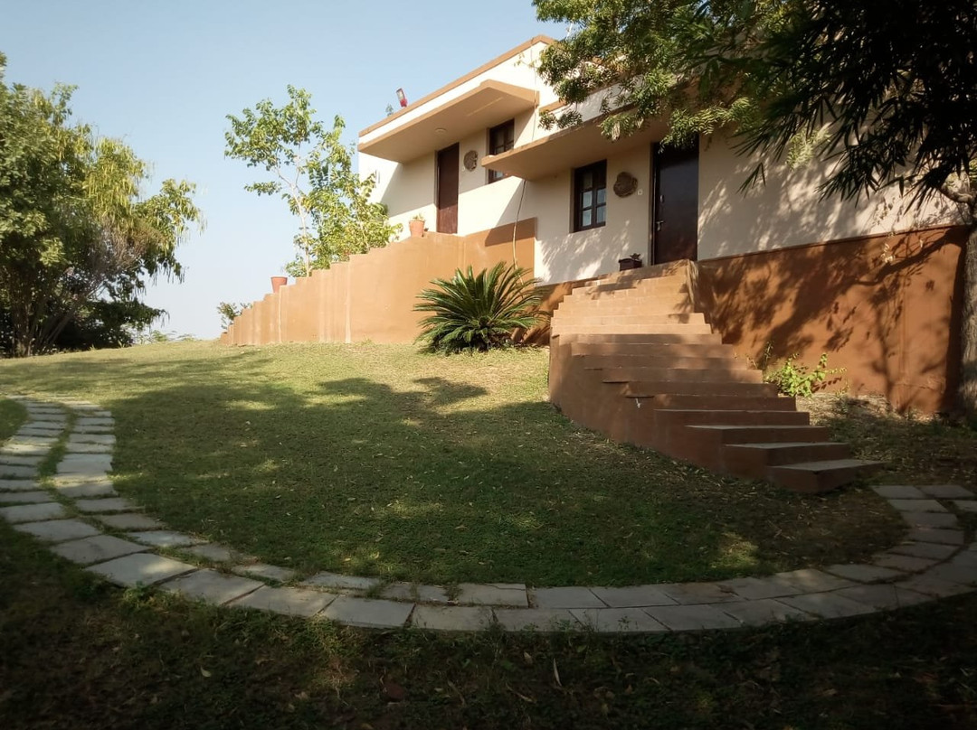 Aravali Silence Lakend Resorts & Adventures主图