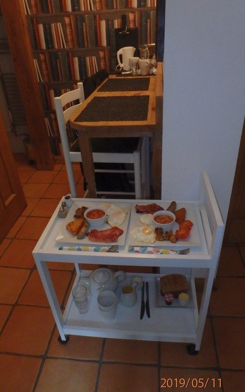 Tanglewood @ Gatwick Guest House主图