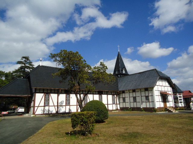 All Saints Church景点图片