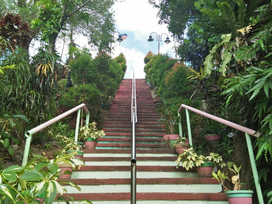 Rizal Hill-Mauban必去景点