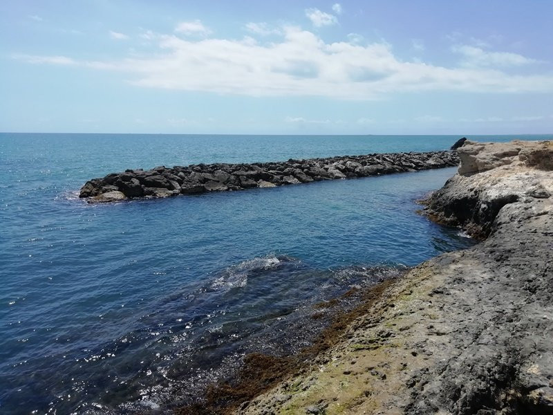 Spiaggia di Punta Cirica景点图片